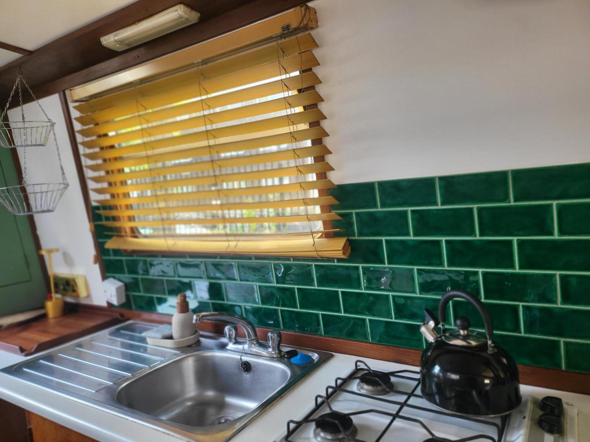 Lovely Canal Boat In Little Venice For Family & Friends * London